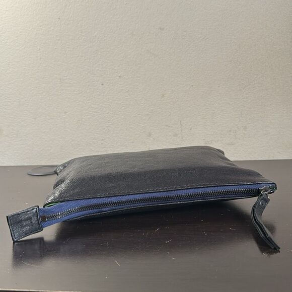 Essex Los Angeles Black Leather Up Zip Wallet Clutch Card Check Bills Holder - Picture 8 of 9